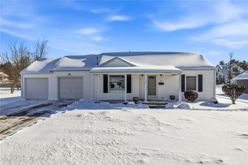 96 N Crescent Dr, Hermitage, PA, 16148-1744 | Card Image