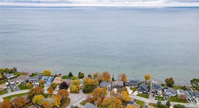 125 Lakeside Dr, House other with 4 bedrooms, 2 bathrooms and 4 parking in Grimsby ON | Image 32