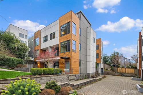410 W Fulton St, Seattle, WA, 98119-2355 | Card Image