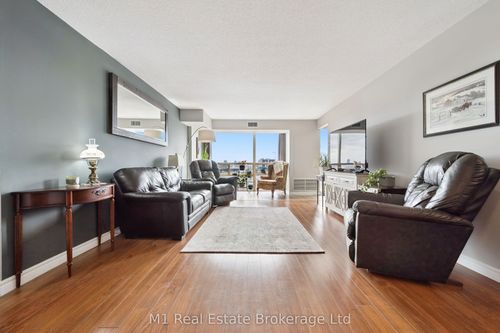 ph2-55 Blue Springs Dr, Waterloo, ON, N2J4T3 | Card Image