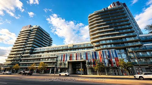 641-9471 Yonge St, Richmond Hill, ON, L4C0Z5 | Card Image