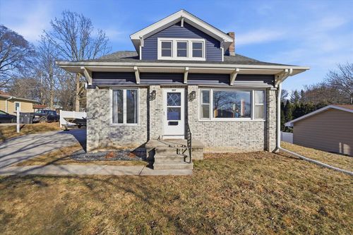 307 Jasper Lane, Waukesha, WI, 53188 | Card Image