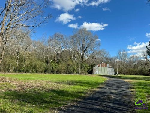 140 South St, Marshallville, GA, 31057-9761 | Card Image