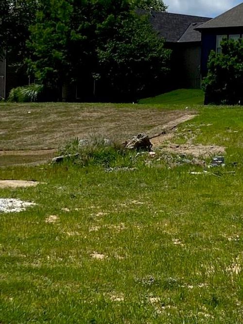 6416 N Cypress Ave, Gladstone, MO, 64119-4729 | Card Image