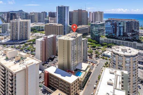 1210-747 Amana St, Honolulu, HI, 96814-5123 | Card Image