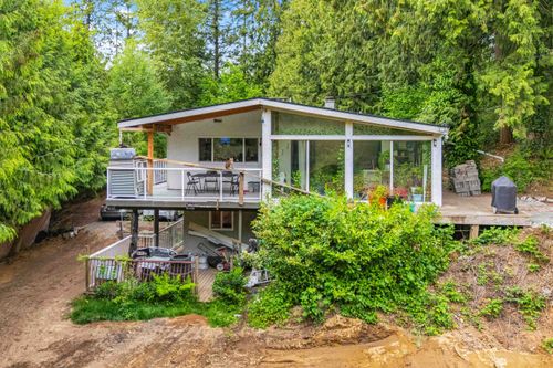 18676 32 Ave, Surrey, BC, V3Z1A7 | Card Image