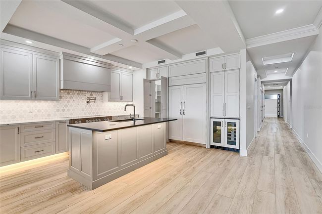 Designer Kitchen Featuring Monogram and Mercury Appliances | Image 9