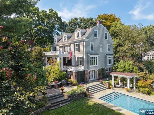 69 Forest Ave, Glen Ridge, NJ, 07028-2411 | Card Image