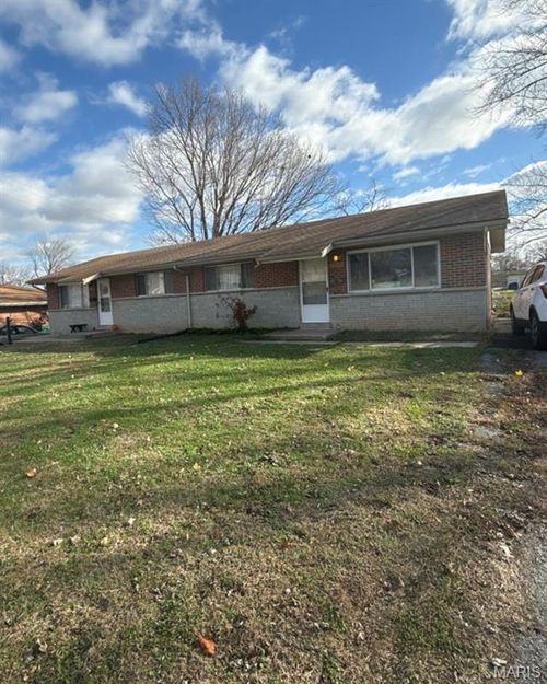 1202-1200 Chargene St, Saint Charles, MO, 63301-2506 | Card Image