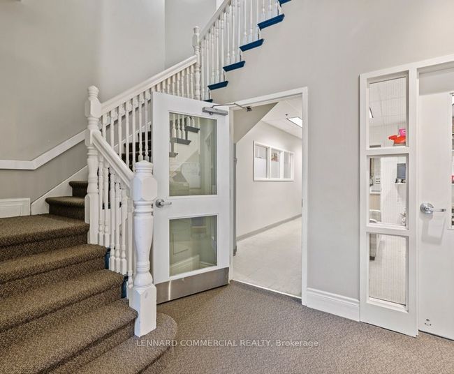39 Spadina Rd, Home with 0 bedrooms, 0 bathrooms and null parking in Toronto ON | Image 12