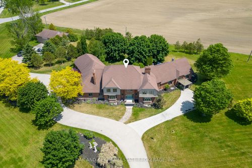29830 Centre Rd, Strathroy, ON, N7G3H7 | Card Image