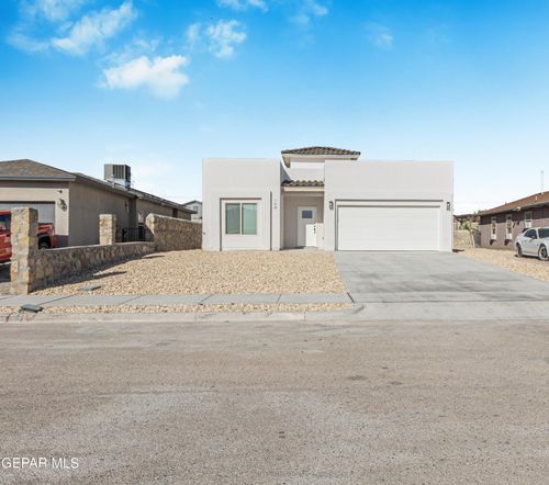 740 Weiermann, Horizon City, TX, 79928-7716 | Card Image