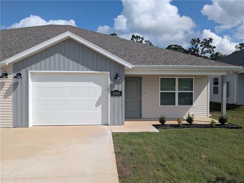 311 Nw 65th Ave, Bentonville, AR, 72713-3284 | Card Image