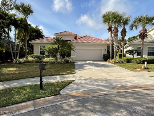 8248 Quaker Pl, NAPLES, FL, 34104-6504 | Card Image