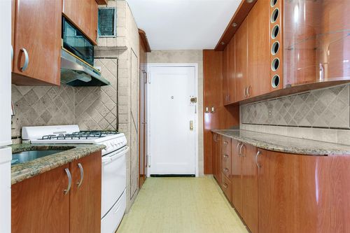 apt-4c-6535 Yellowstone Blvd, Forest Hills, NY, 11375-2026 | Card Image