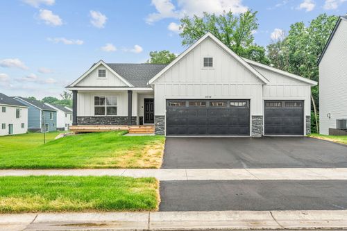 1014 2nd St Nw, Delano, MN, 55328-3102 | Card Image