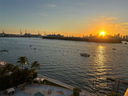 apt-1130-1200 West Ave, Miami Beach, FL, 33139-4337 | Card Image