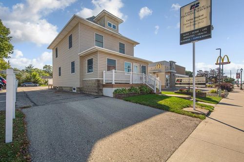 511 4th St Nw, Faribault, MN, 55021-5032 | Card Image