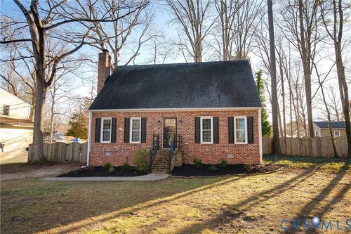 11143 Granada Rd, North Chesterfield, VA, 23235-3529 | Card Image