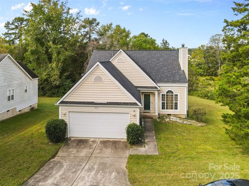 9727 Dalphon Jones Dr, Charlotte, NC, 28213-7794 | Card Image