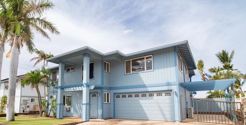 568 Kaiola St, Kihei, HI, 96753-7555 | Card Image