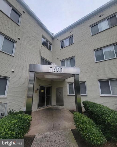 apt-418-5601 Parker House Ter, HYATTSVILLE, MD, 20782-2290 | Card Image
