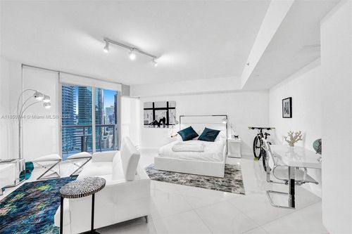 apt-3310-475 Brickell Ave, Miami, FL, 33131-2701 | Card Image