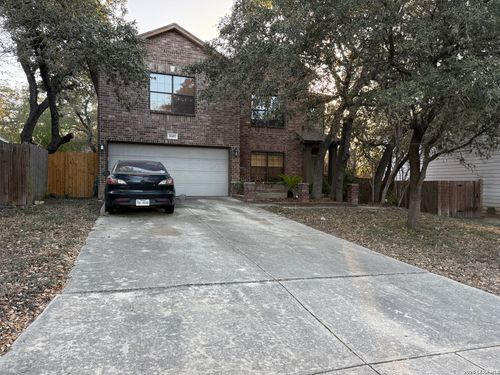 10402 Overland Crk, San Antonio, TX, 78245-2331 | Card Image