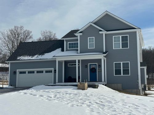 9-92 Acadia Ln, St. George, VT, 05495-7938 | Card Image