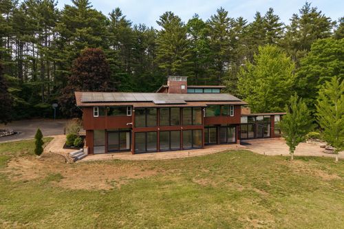 293 N River Rd, Lee, NH, 03861-6213 | Card Image