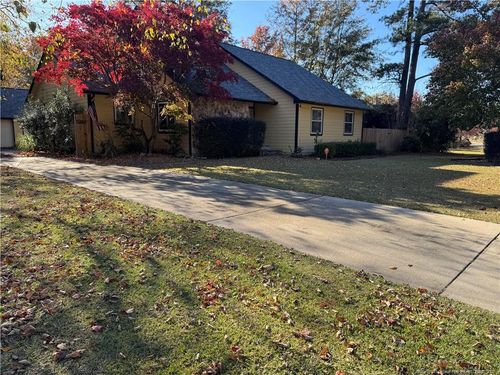 3610 Sugar Cane Cir, Fayetteville, NC, 28303-4640 | Card Image