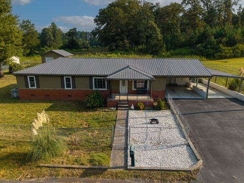 1805 Strawberry Ln Ne, Cleveland, TN, 37311-5658 | Card Image