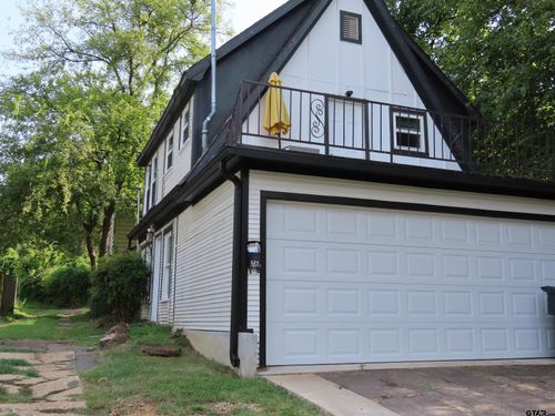 403 1/2 E Dodge St, Tyler, TX, 75701-1808 | Card Image