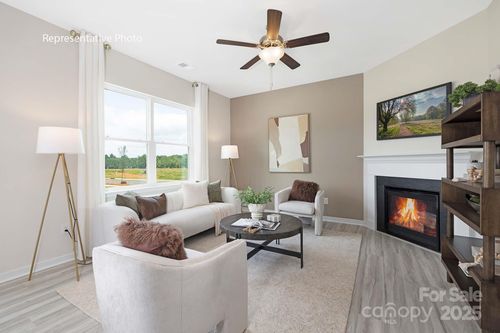 158 Backward Bill Dr, Salisbury, NC, 28147-9788 | Card Image