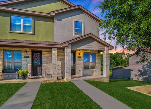 18900 Nicklaus Dr, Lago Vista, TX, 78645-2143 | Card Image