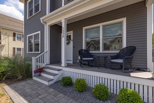 1230 Islington St, Portsmouth, NH, 03801-4226 | Card Image
