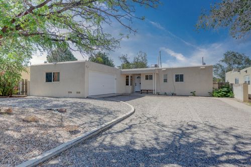 7716 Mcknight Ave Ne, Albuquerque, NM, 87110-5534 | Card Image