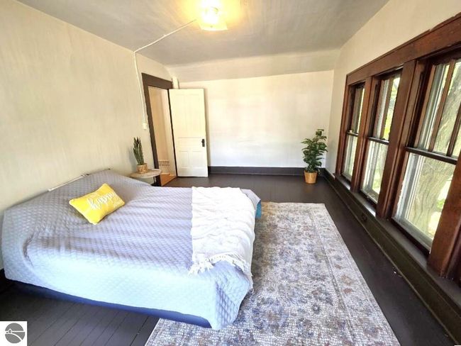 600 S Franklin St, House other with 5 bedrooms, 2 bathrooms and null parking in Mt. Pleasant MI | Image 15