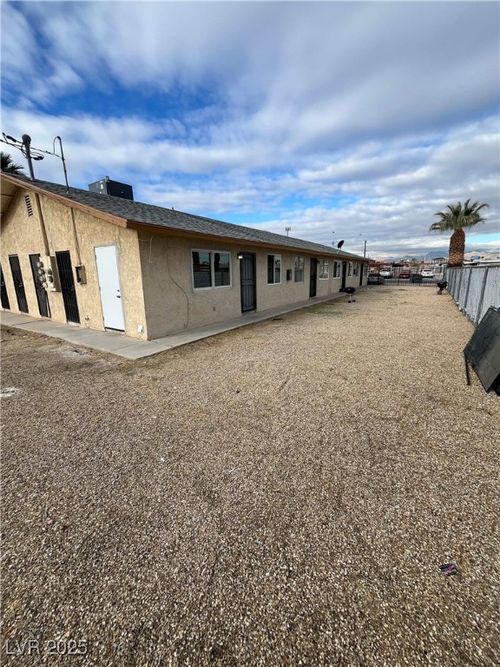 d-2500 Bassler Street, North Las Vegas, NV, 89030 | Card Image