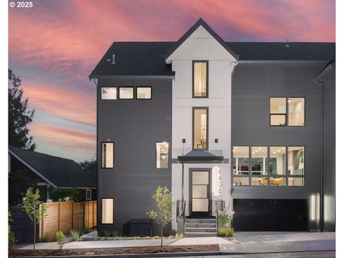 6406 S Corbett Ave, Portland, OR, 97239-3558 | Card Image