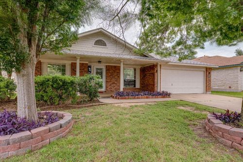 13371 Amasia Dr, Austin, TX, 78729-4907 | Card Image