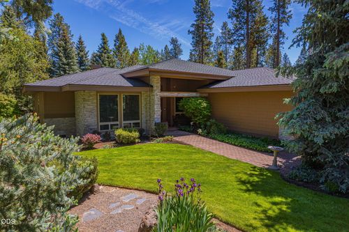 4-57944 Bunker Lane, Sunriver, OR, 97707 | Card Image
