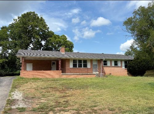 319 Hull Ave, Carthage, TN, 37030-1499 | Card Image