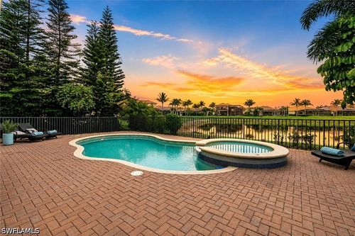 2767 Cinnamon Bay Cir, NAPLES, FL, 34119-8693 | Card Image