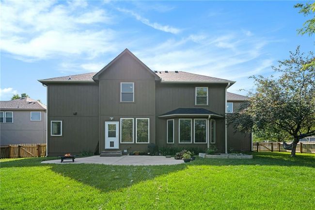 Back of property with a patio area and entry steps | Image 34