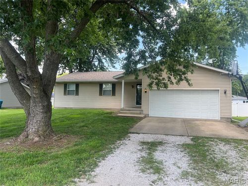 345 Illinois Ave, Wood River, IL, 62095-1310 | Card Image