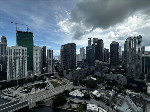 3501-92 Sw 3rd St, Miami, FL, 33130-2998 | Card Image