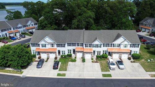 9d-10020 Iron Pointe Dr, MILLSBORO, DE, 19966-4295 | Card Image