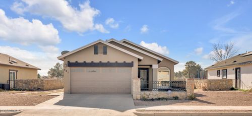 421 Lt Luis Peralta Rd, Socorro, TX, 79927-3707 | Card Image