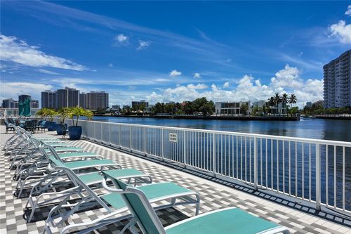 apt-405-1913 S Ocean Dr, Hallandale Beach, FL, 33009-7924 | Card Image